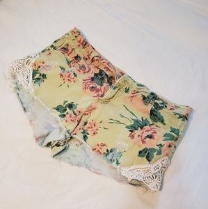Rue21 floral booty shorts